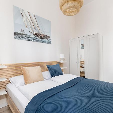 Modern Studio With Terrace And Parking In Swinoujscie By Noclegi Renters Bagian luar foto