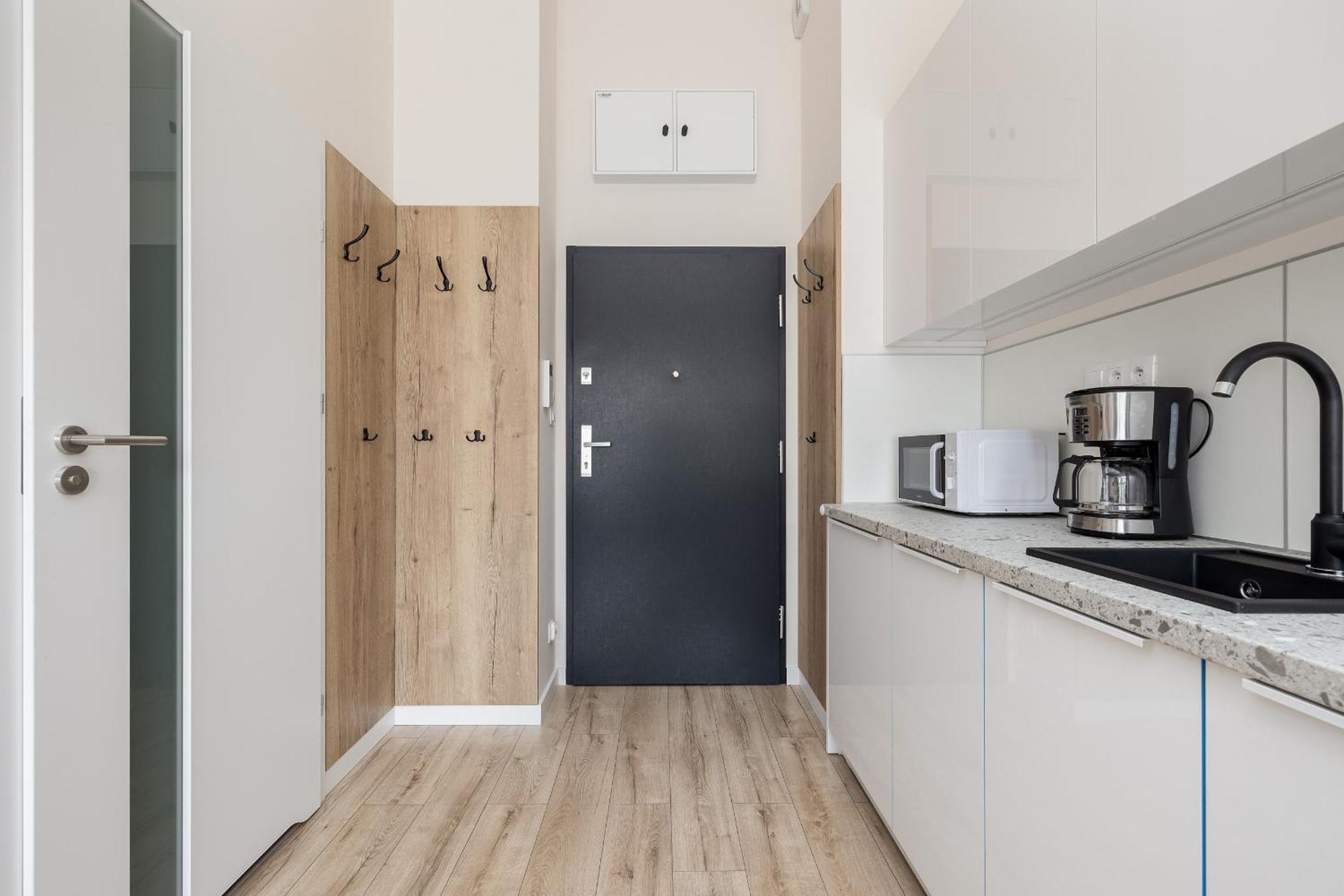 Modern Studio With Terrace And Parking In Swinoujscie By Noclegi Renters Bagian luar foto