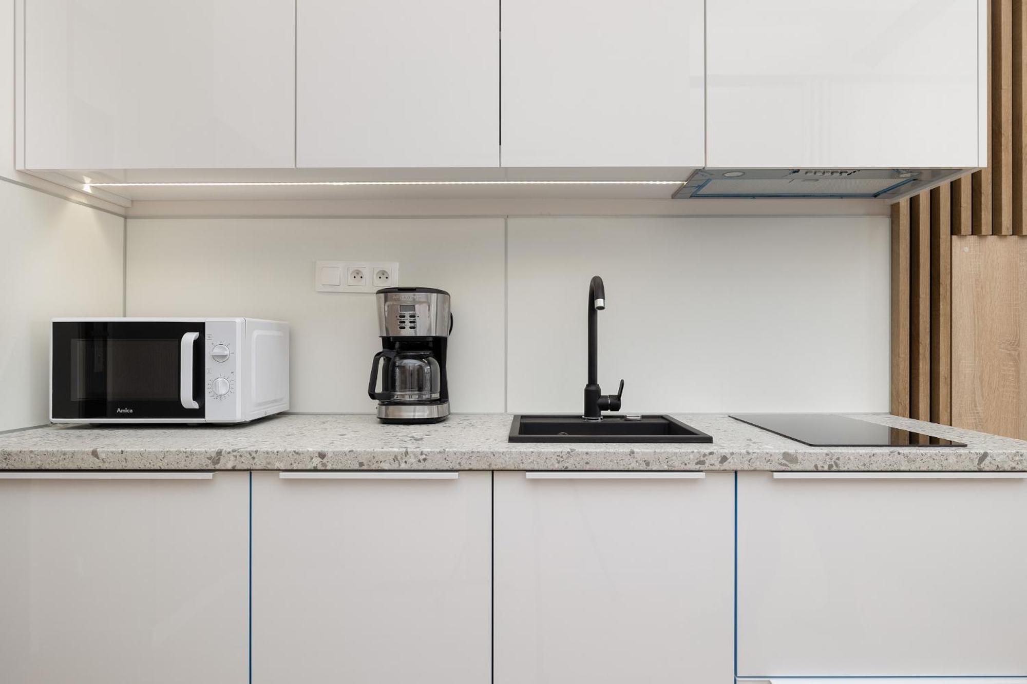 Modern Studio With Terrace And Parking In Swinoujscie By Noclegi Renters Bagian luar foto
