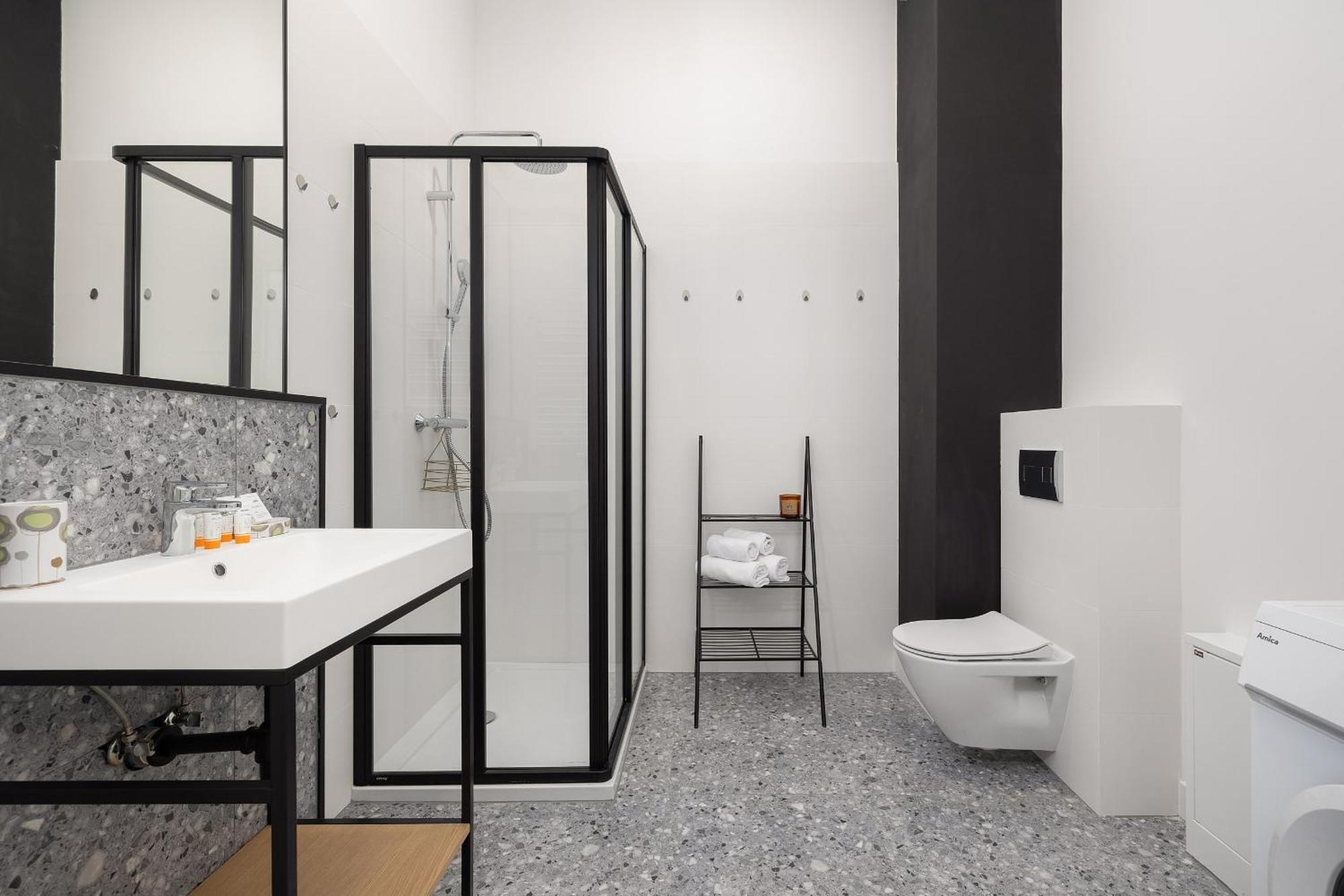 Modern Studio With Terrace And Parking In Swinoujscie By Noclegi Renters Bagian luar foto